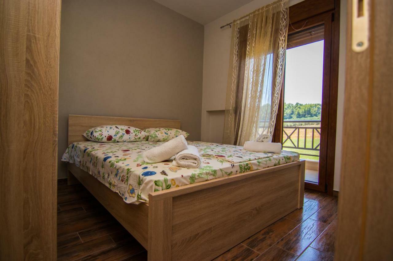 New Build Cozy Maisonette In Nea Fokea, Chalkidiki - Fevillas-Com Extérieur photo